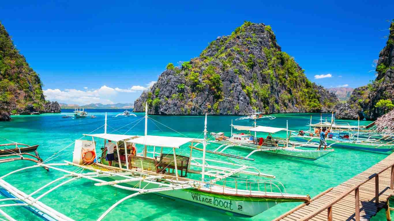 Coron Travel & Tour Package, Tips, and Guide